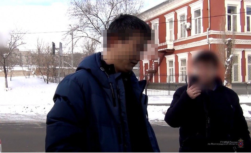 Бизнесмена задержали в момент передачи взятки.