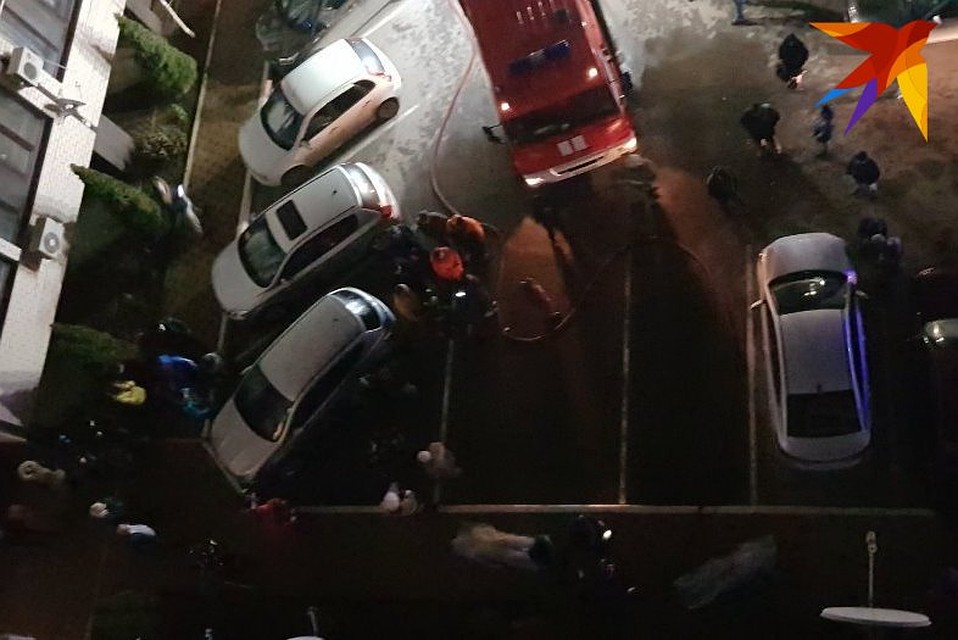 Пожар произошел рано утром.
