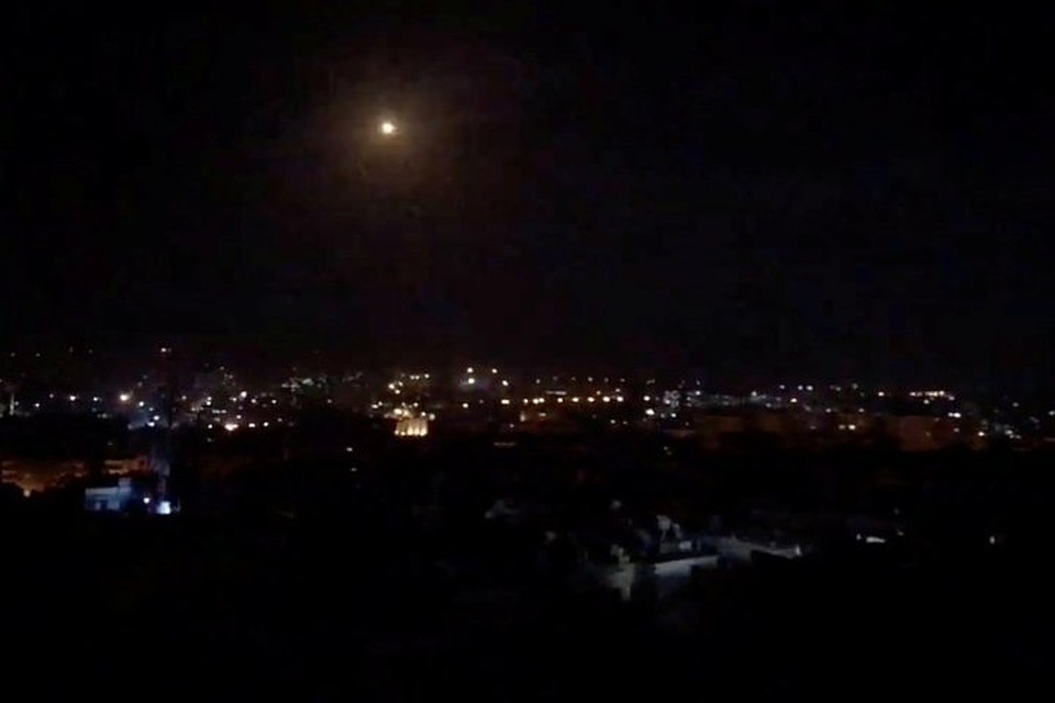 Силы противовоздушной обороны Сирии отразили атаку в районе аэропорта Дамаска