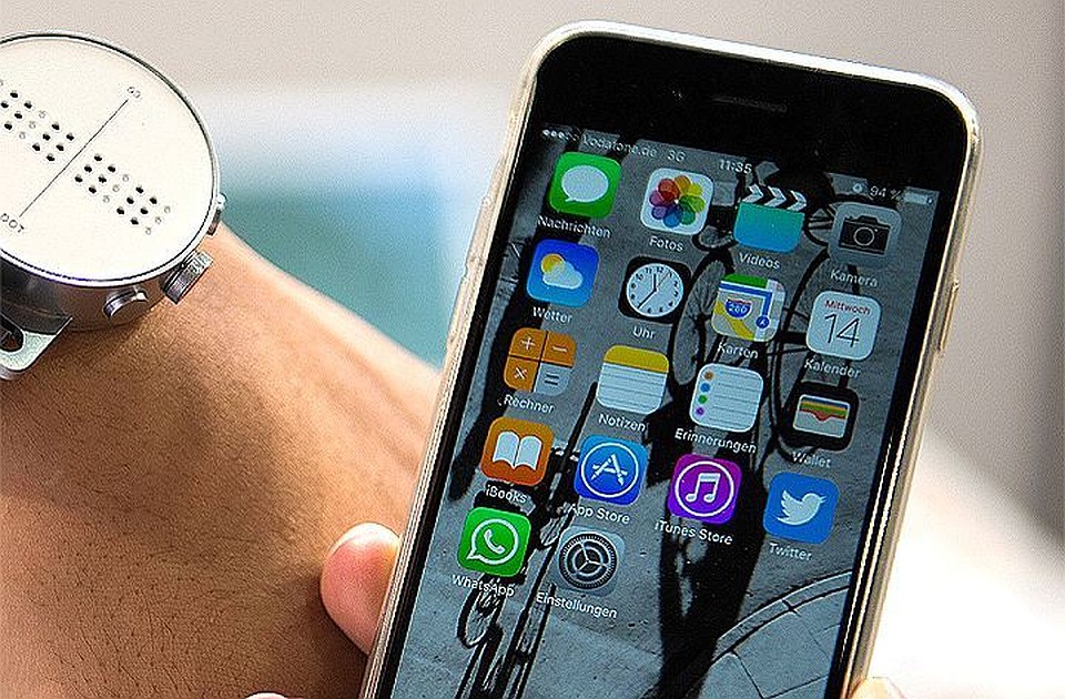 Apple могут вынудить предустанавливать русские приложения Apple могут вынудить предустанавливать русские приложения