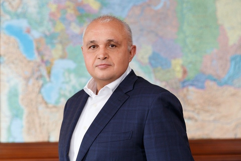 Сергей Цивилев и Николай Валуев снялись в ролике в поддержку акции #ДарюКузбассу. Фото: пресс-служба АКО.