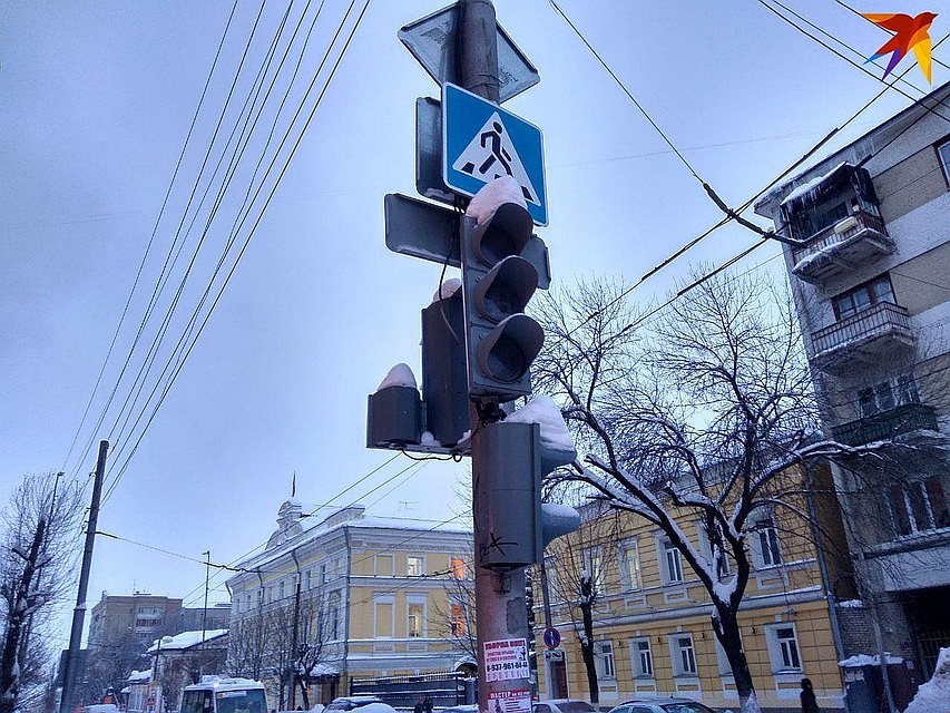 Светофоры обещают включить в ближайшее время
