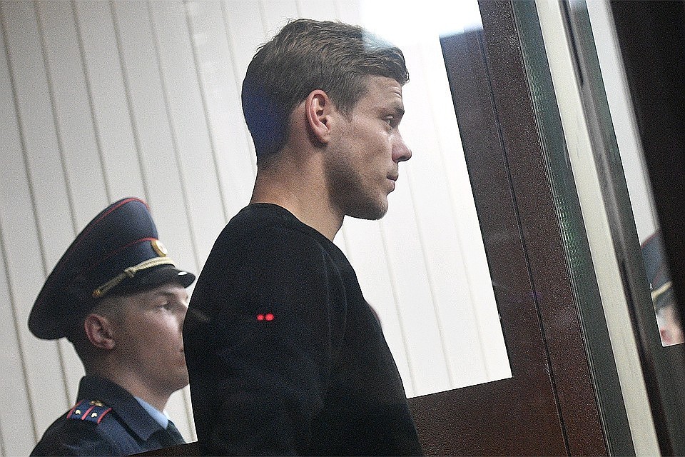 Александр Кокорин прислал весточку на волю, в которой наконец-то повинился за свои проступки