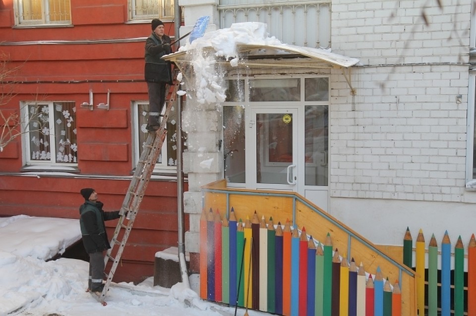 Один из дворников в детском саду был судимым.