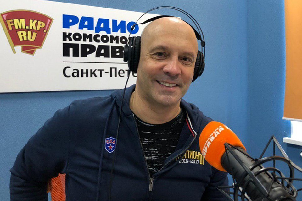 Аркадий Шароградский в студии радио «Комсомольская Правда в Петербурге»