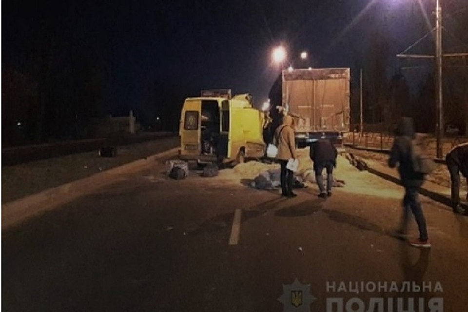 В страшной аварии погибли три наших соотечественника (Фото: национальная полиция Украины).