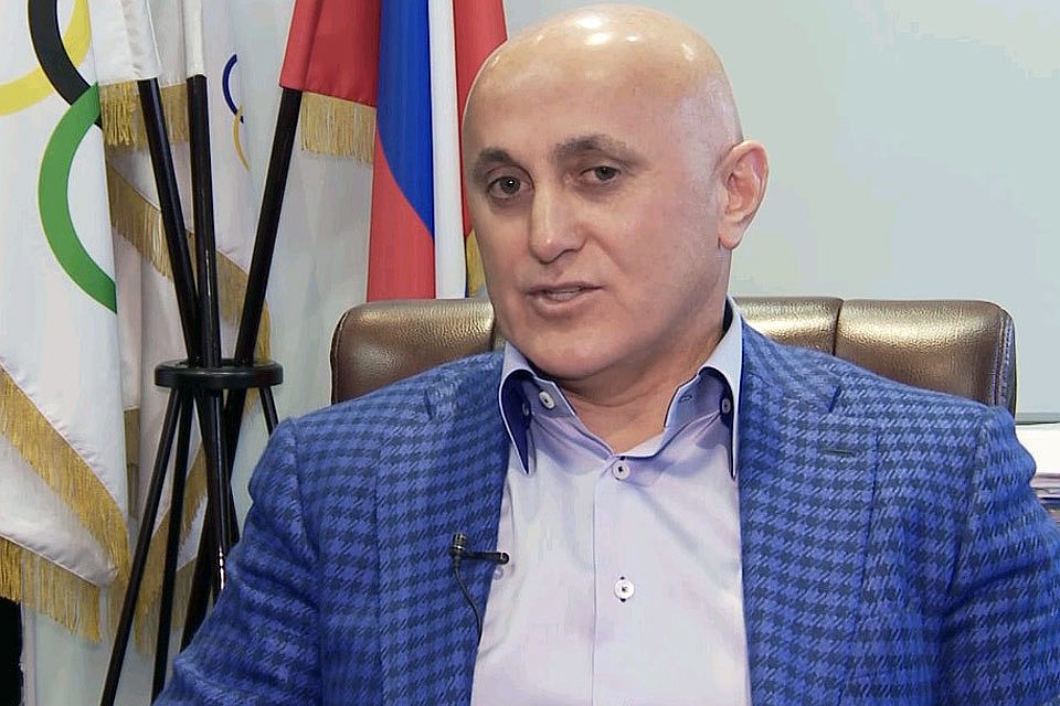 Алихан Яндиев.