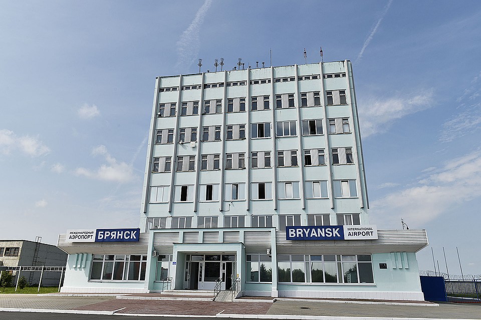 Минимальная стоимость билета составит 888 рублей.