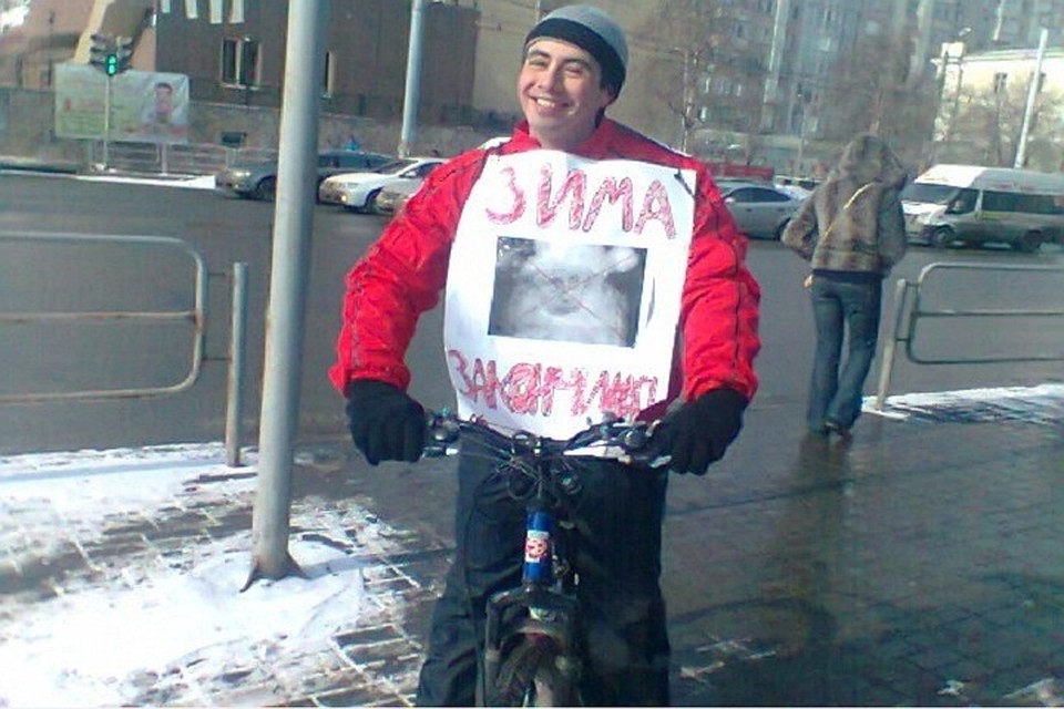 Всего несколько минут понадобилось, чтобы снег покрыл молдавскую столицу. (Фото: ridus.ru).