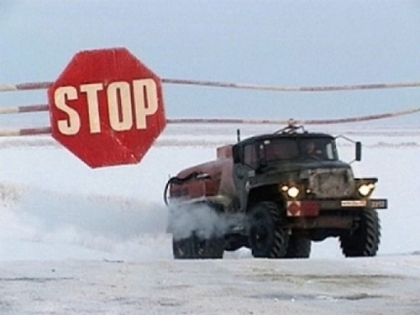 На Ямале из-за метели закрыли две зимние автодороги Фото: 89.mchs.gov.ru