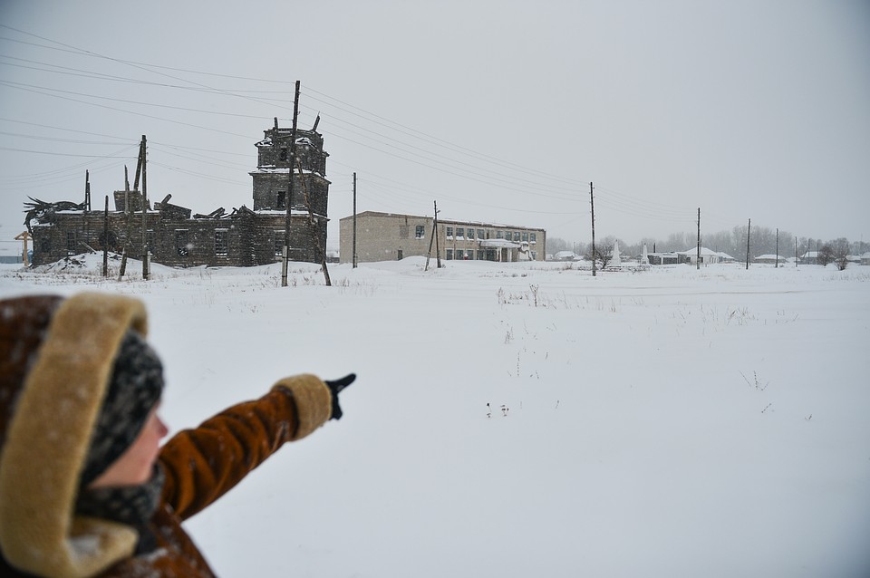 Заблудиться в Покровке сложно: несколько домов, старая школа, клуб и почта, которой больше не будет