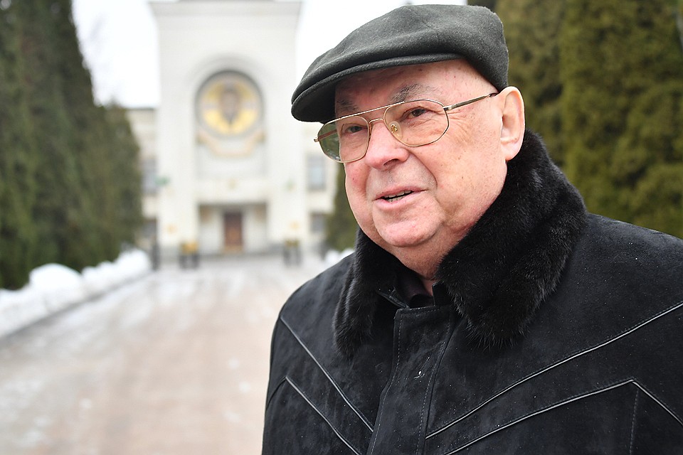 Владимир Ресин.