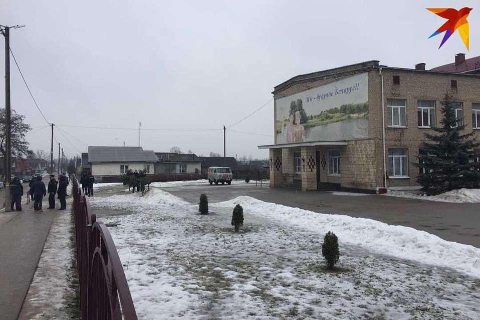В школах Лунинецкого района будет работать пропускная система