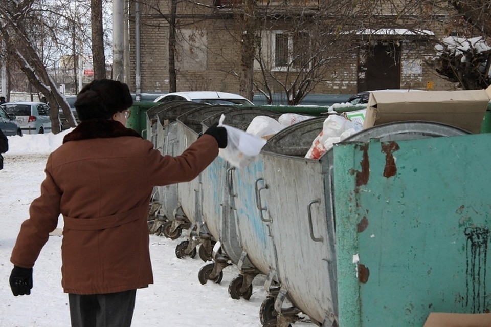 Брать продукты с помойки опасно.