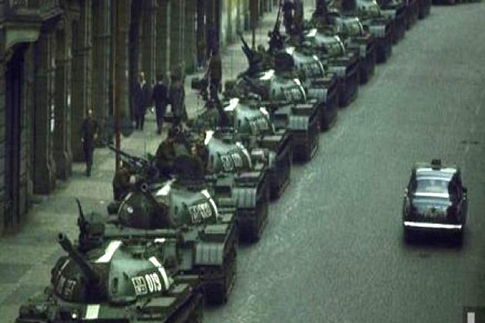 Советские танки после Чехословакии-68 могли вторгнуться в Бухарест? (Фото: /vpk-news.ru).