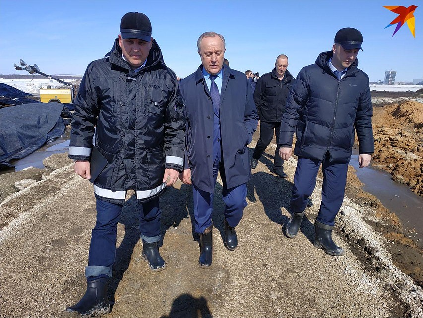Валерий Радаев осмотрел ход строительства водозабора в новом аэропорту