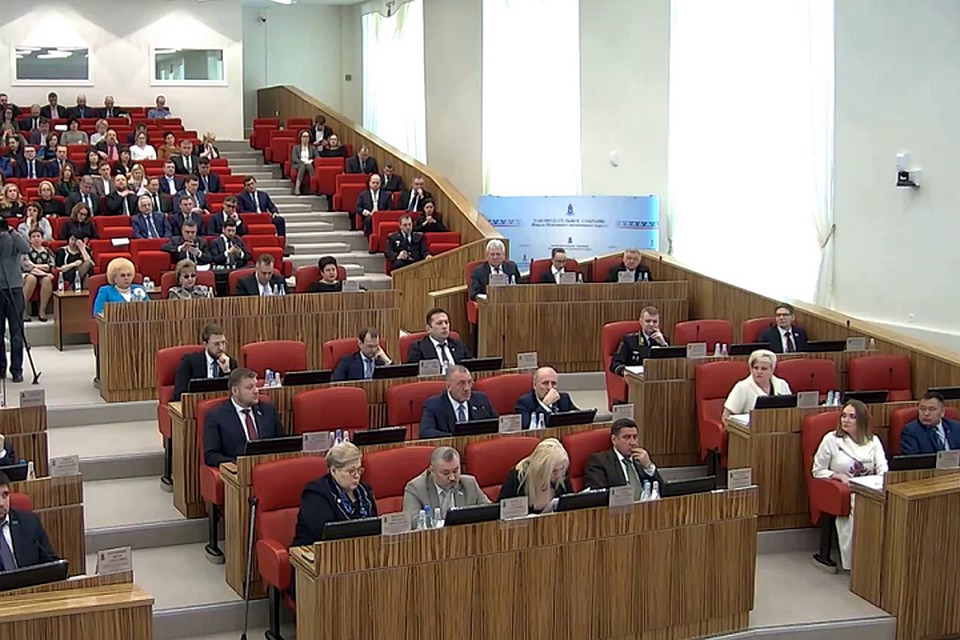 На Ямале дополнительные бюджетные деньги решили потратить на нацпроекты Фото: правительство ЯНАО