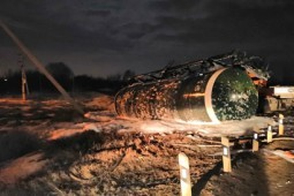 ДТП в ЛИпецке: грузовик столкнулся с поездом