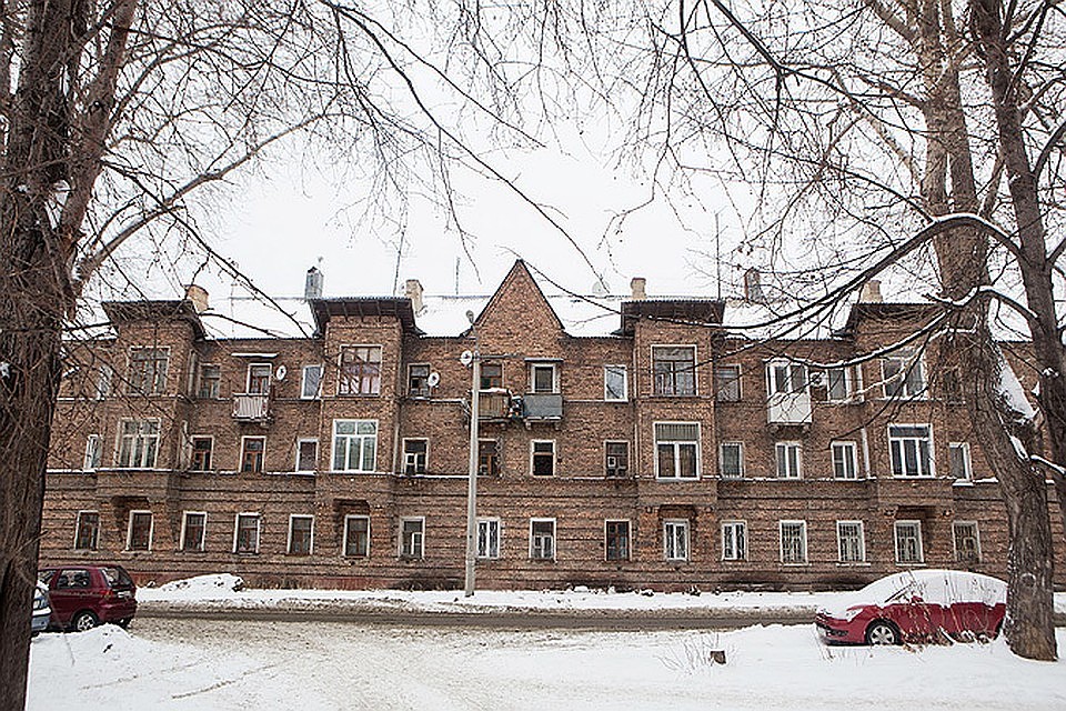 «Маленькая Германия», как в простонародье называют этот квартал, расположена на территории района ЧМЗ.