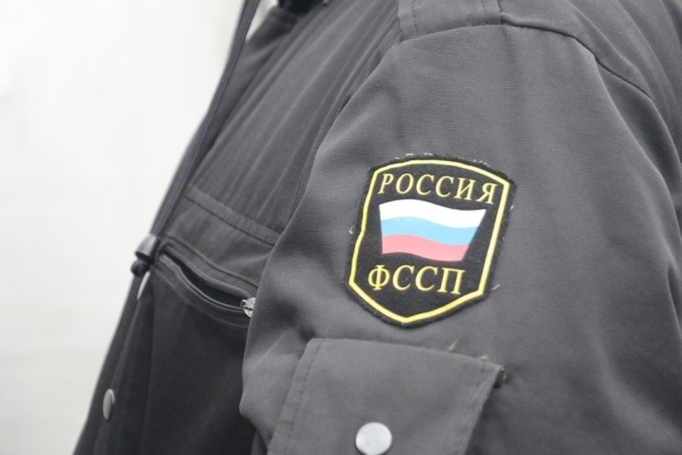Чистая питьевая вода пошла из кранов кузбассовцев лишь после вмешательства суда и приставов. Фото: пресс-служба УФССП