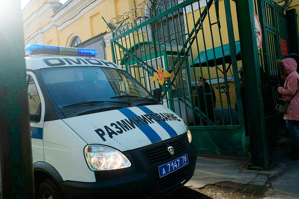 По одной из версий, взрыв в Военно-космической академии в Петербурге 2 апреля 2019 года мог устроить ревнивец.
