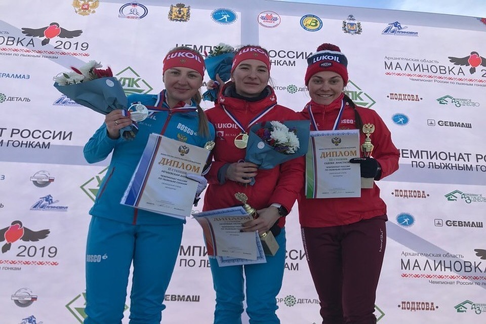 Наталья Непряева снова первая Фото: Федерация лыжных гонок России