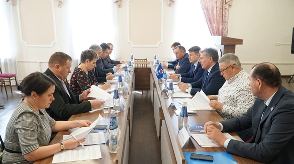 Первую заявку на участие в праймериз подала студентка АГУ Виктория Анищенко