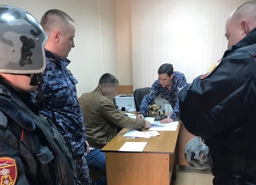 Курянина передали полиции