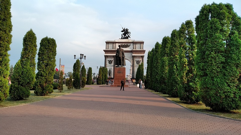 Начало субботников в 10.00
