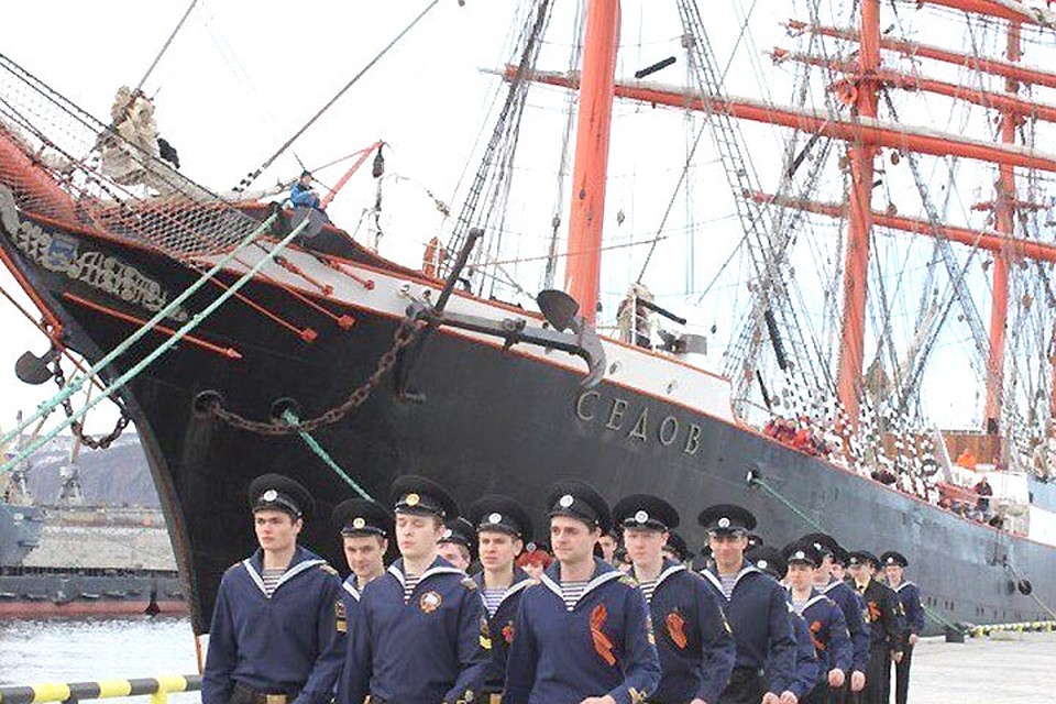 Парусник "Седов" не пустили в Эстонию из-за крымских курсантов на борту. Фото: с сайта Change.org