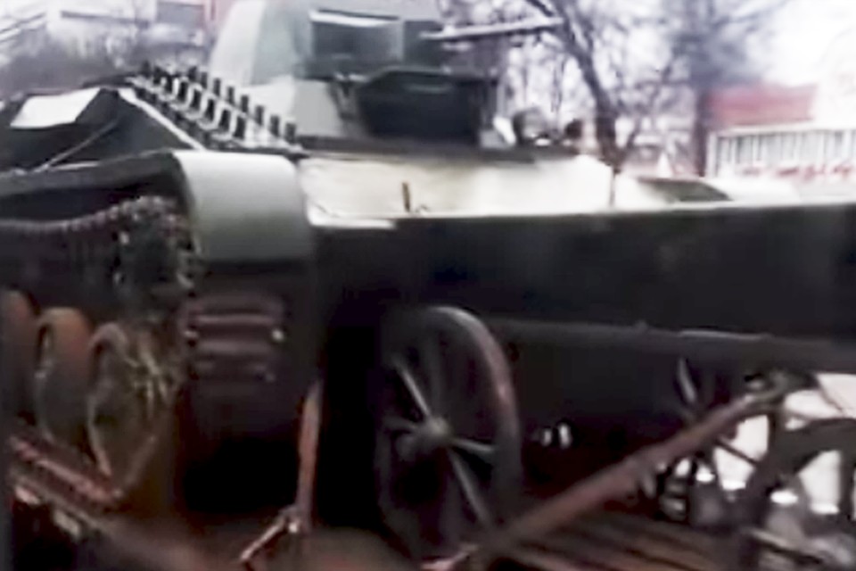 В Гомеле заметили редкий танк. Кадр из видео.