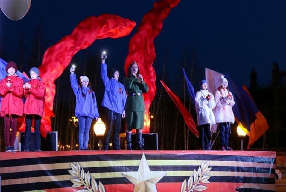 В Нижневартовске для праздничного шествия на 9 мая приготовили 16 коробок. Фото с сайта администрации города Ханты-Мансийск