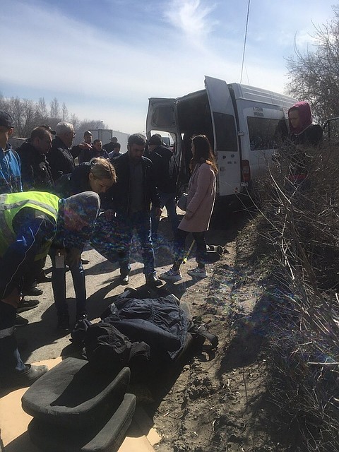 В Омске умерла пассажир маршрутки, попавшей в ДТП с бетономешалкой