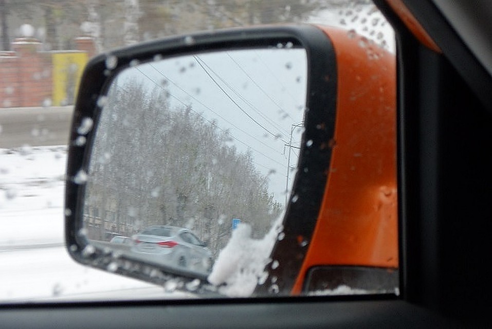 Из-за ухудшения погоды тюменцев призывают усилить бдительность на дорогах