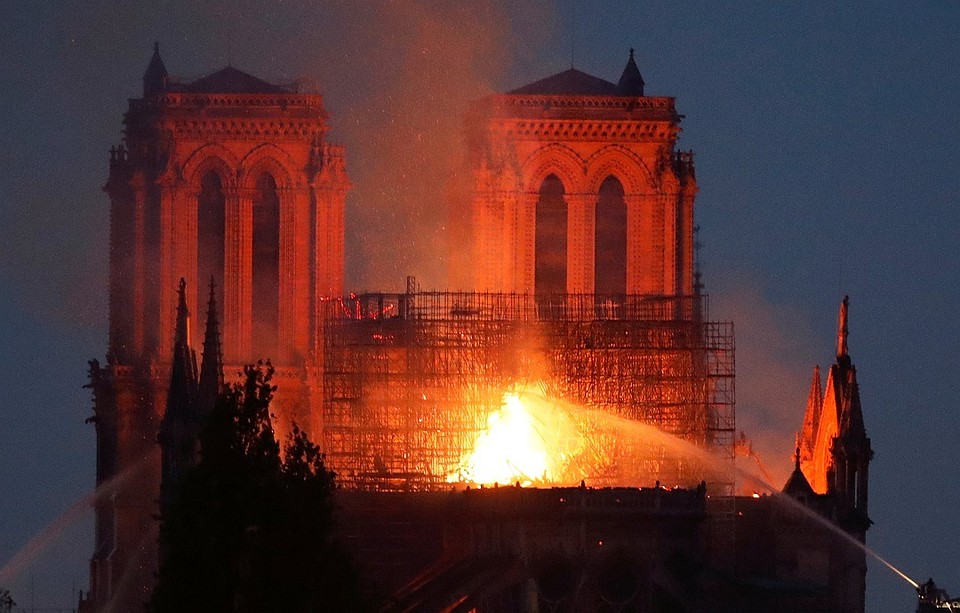 Пожар в соборе Парижской Богоматери 15 апреля 2019 года