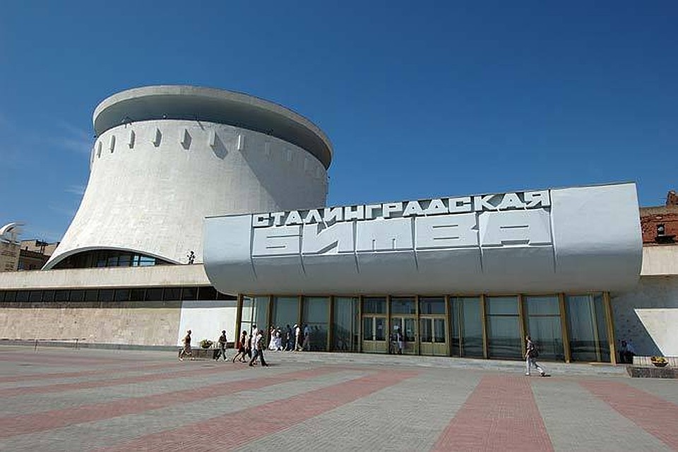 Музей-панорама «Сталинградская битва» подготовил для гостей концерт и фейерверк.
