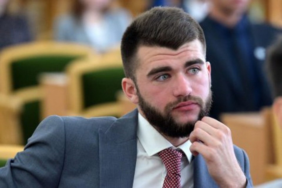 Вадим Исаев стал первым председателем Молодежного парламента ЛНР. Фото: molparlament.com.ru