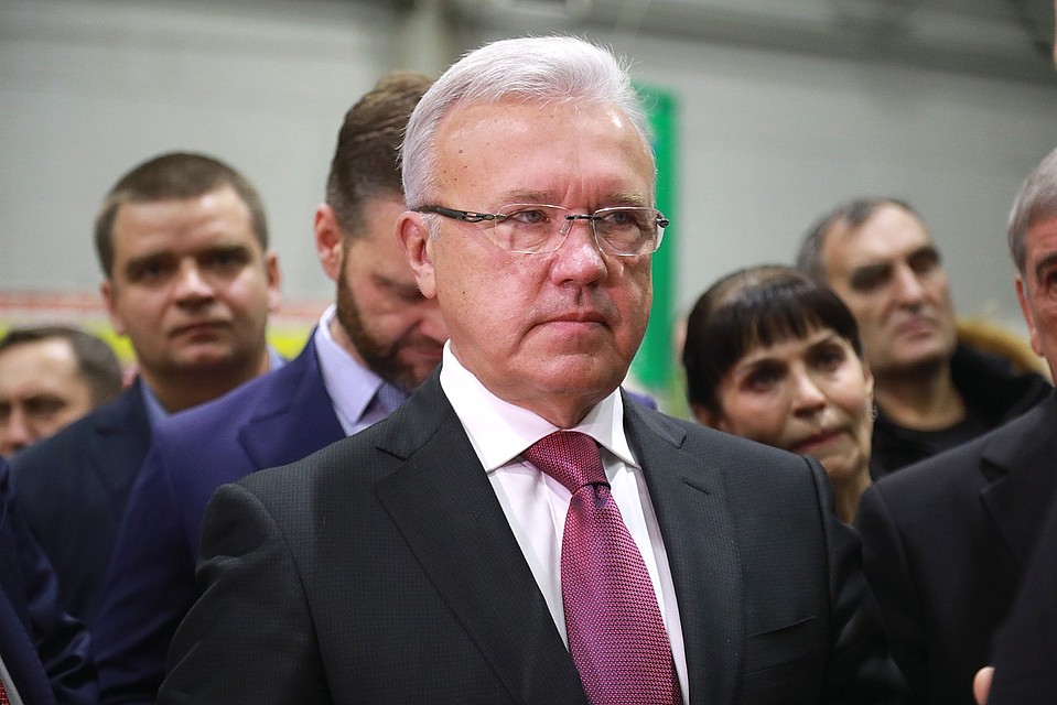 Доходы губернатора Красноярского края сократились в 10 раз