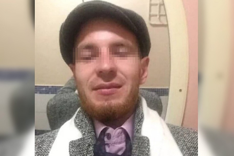 Хулиган с игрушечным пистолетом напал на Печерский монастырь в центре Нижнего Новгорода.