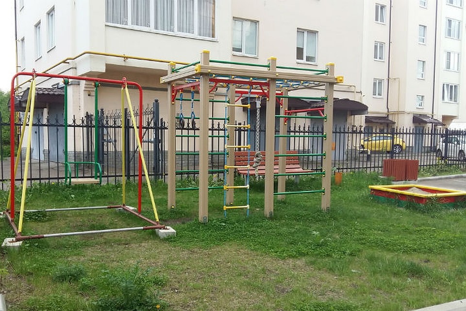 Детские городки будут содержать управдомы на деньги жителей.