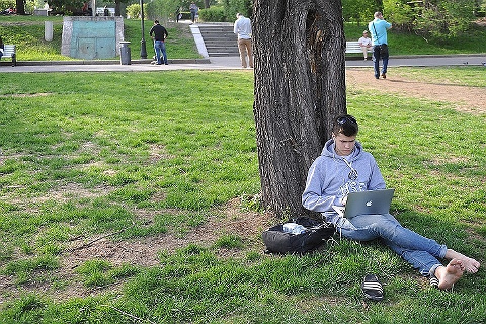 Всего было обустроено 12 точек доступа Wi-Fi.