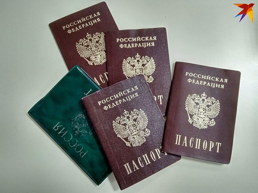 В Саратовской области перестали выдавать паспорта нового образца