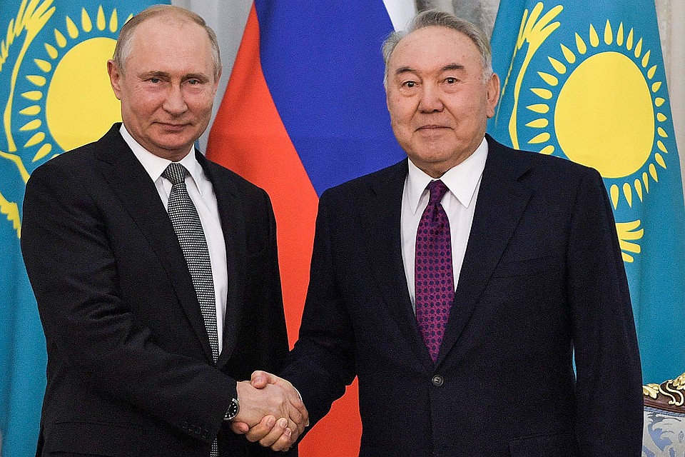 Президент России Владимир Путин и бывший президент Казахстана, глава Совета безопасности Казахстана Нурсултан Назарбаев. Фото Алексей Никольский/пресс-служба президента РФ/ТАСС