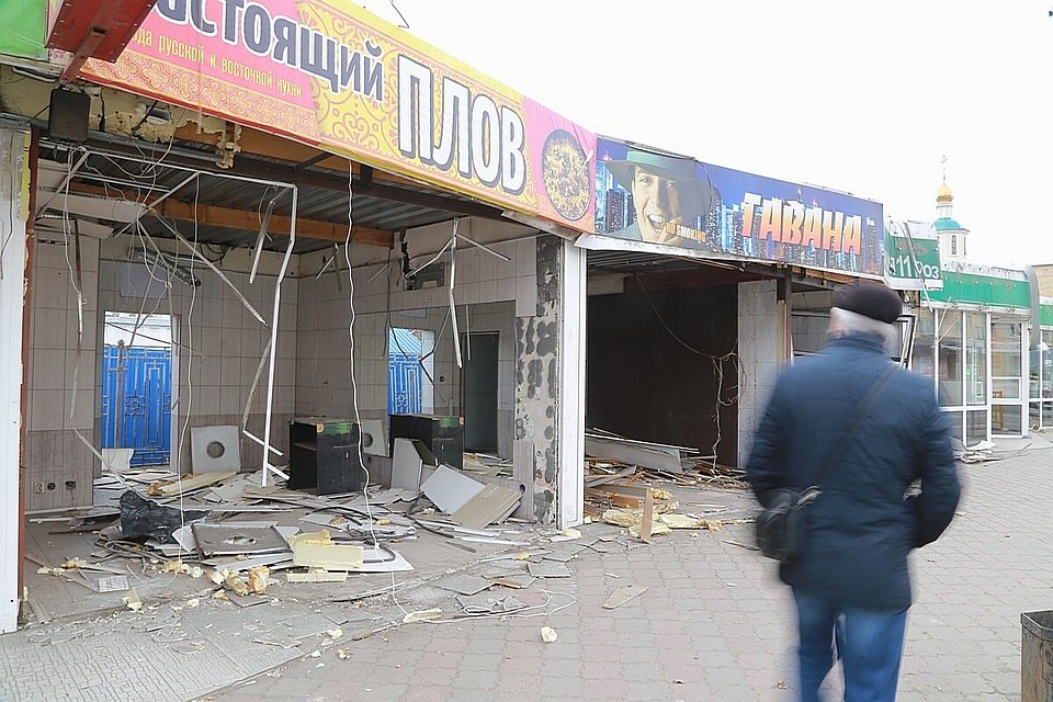 Павильоны давно снесли, а суды продолжаются.