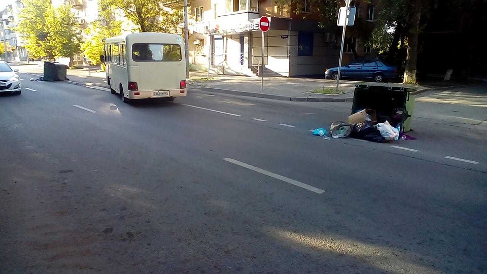 В мэрии назвали актом вандализма то, что произошло этой ночью. Фото: мэрия Ростова-на-Дону.
