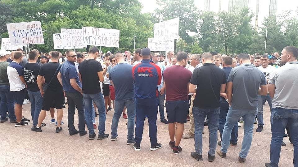 Политическая ситуация в Молдавии сохраняется напряженной