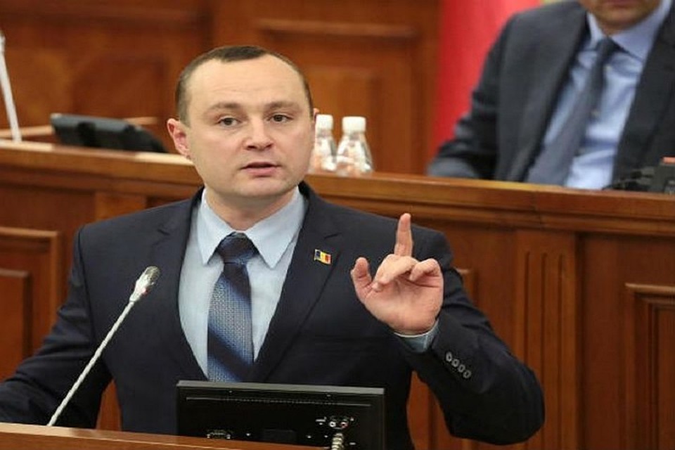 Влад Батрынча избран новым председателем парламентской фракции ПСРМ