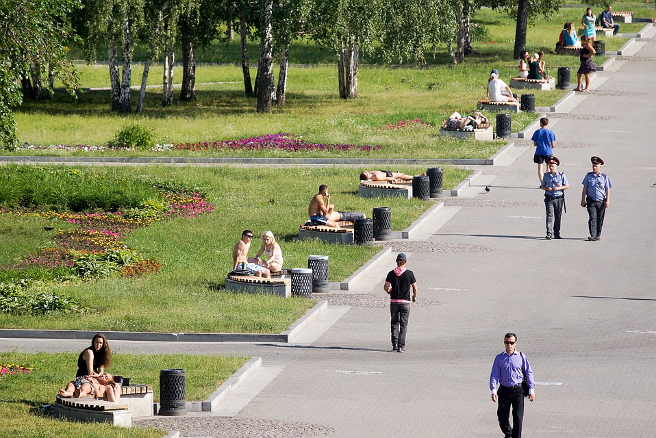 При грозах возможны порывы ветра до 15-18 метров в секунду