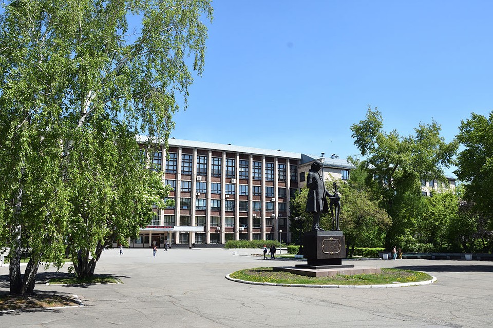 Политехнический университет.