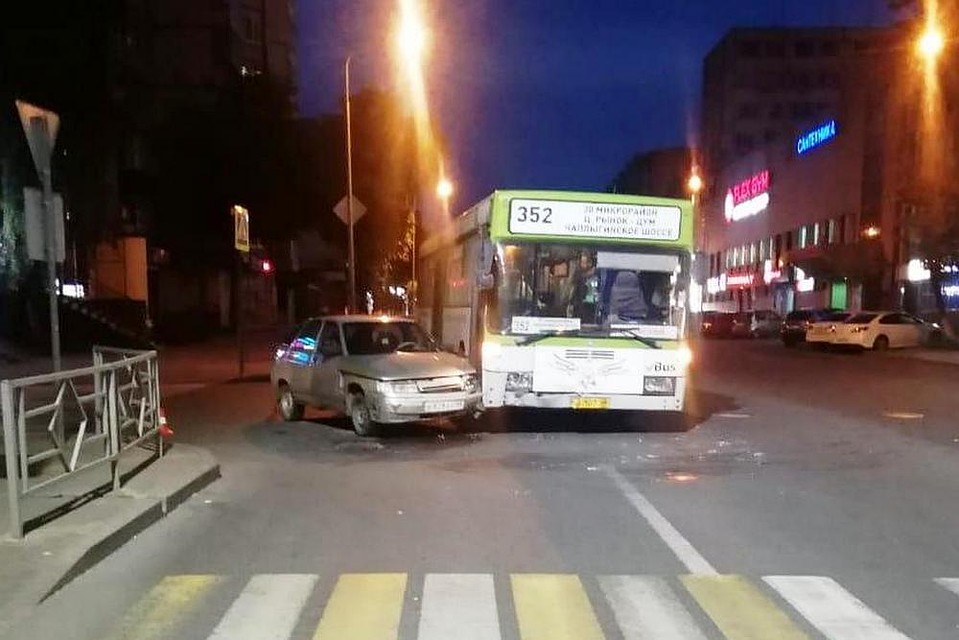 В ДТП пострадала женщина-водитель